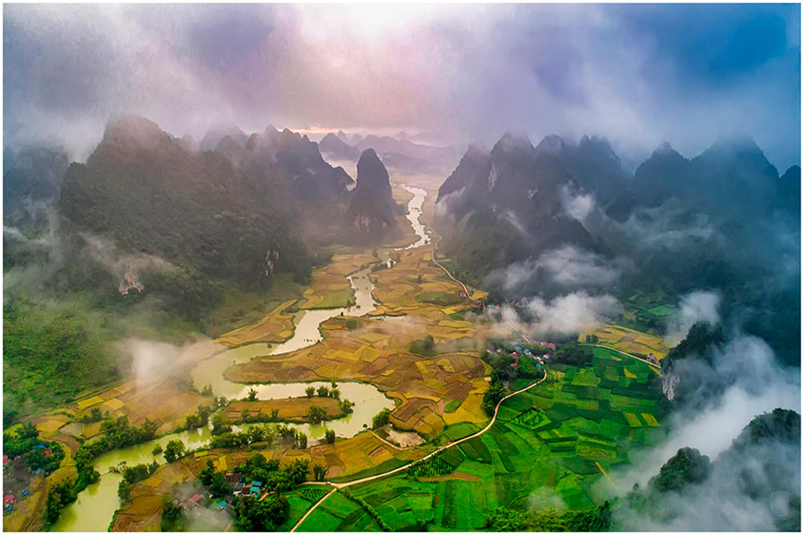 La bellezza naturale della Valle di Phong Nam