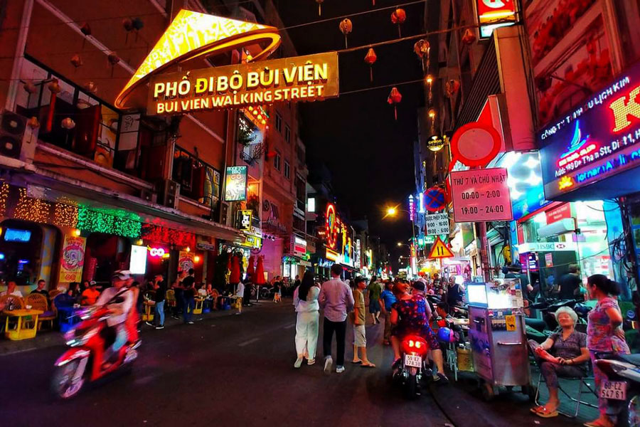 La vita notturna a Ho Chi Minh