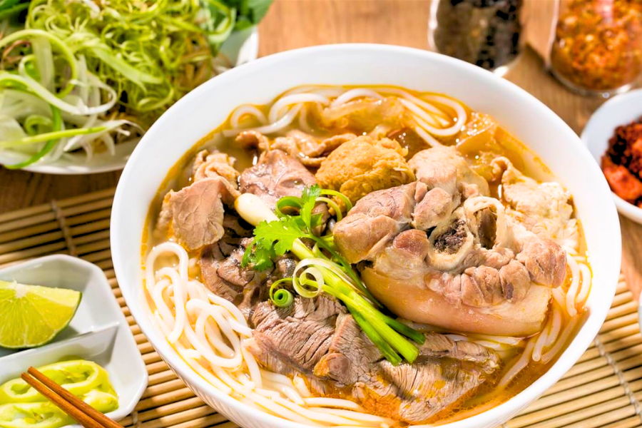 Viaggio Lungo in Vietnam a Ottobre: Guida Completa, Itinerari e Consigli Essenziali