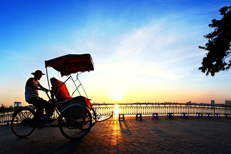 Come evitare le truffe dei risciò e dei mototaxi in Vietnam