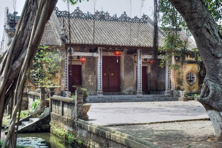 La bellezza del villaggio di Nom 