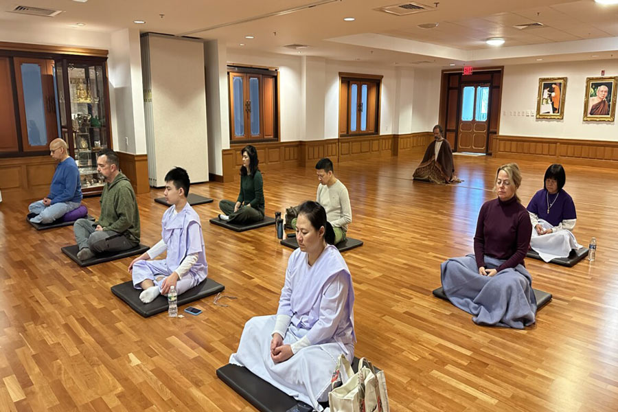 Vipassana in Cambogia: Meditazione e Guarigione Interiore