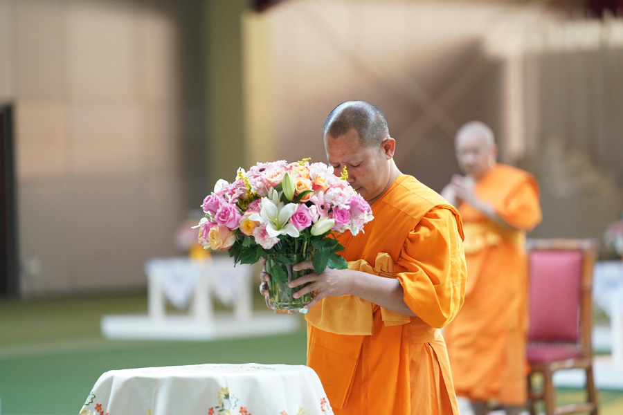 il visakha bucha