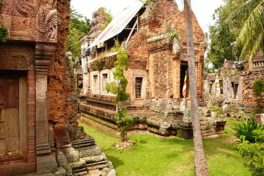 Come muoversi al Wat Phnom Robath