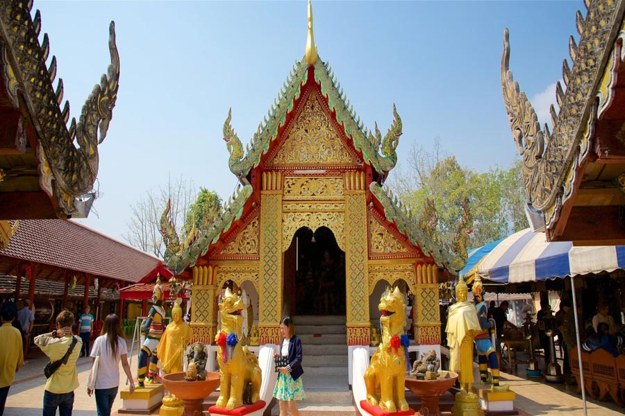 Panoramica sul clima di Wat Phra That Doi Kham