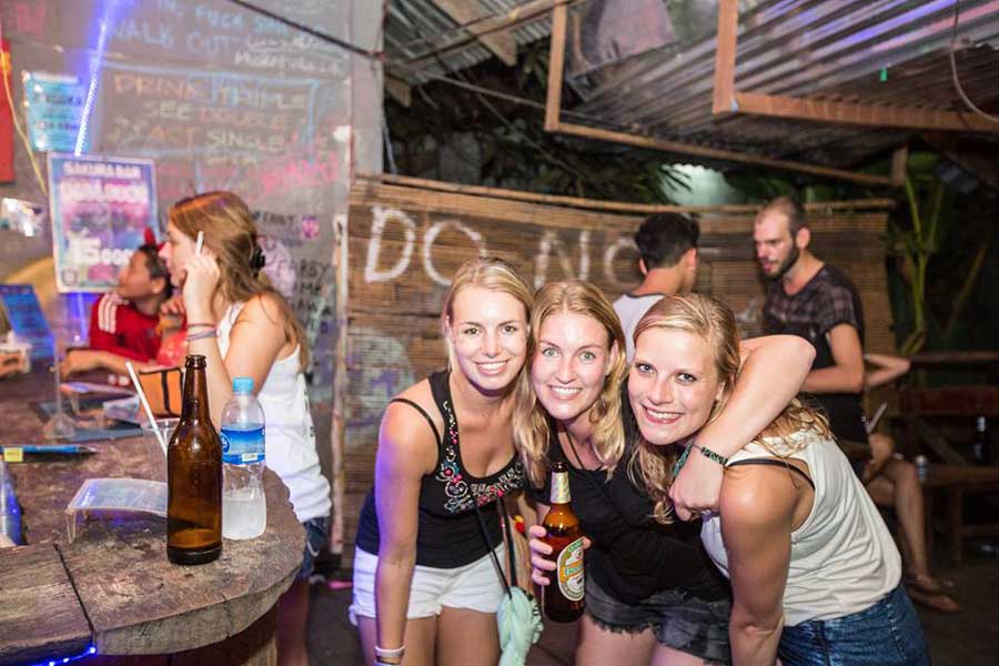 Esplora un Laos diverso con gli amici