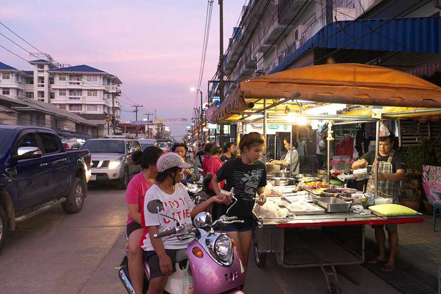 Mercato notturno di Chumphon