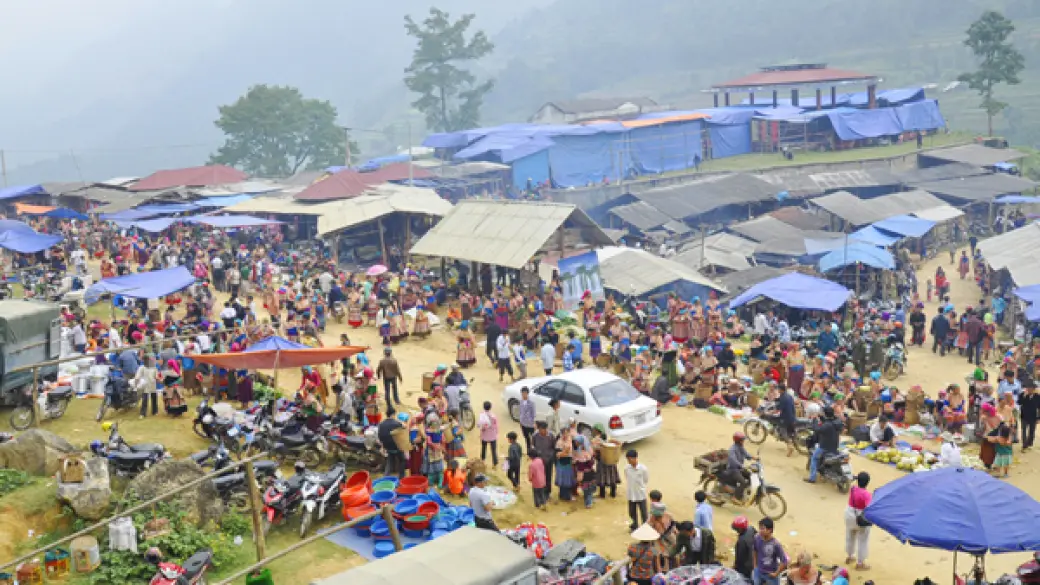 Mercato etnico di Cao Son (solo mercoledì) - Hanoi