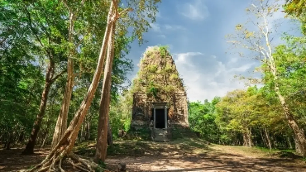 Kampong Thom – Sambor Prei Kuk – Siem Reap