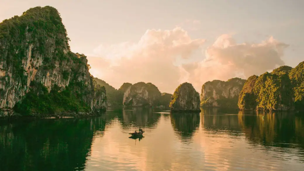 Baia di Halong - Hanoi
