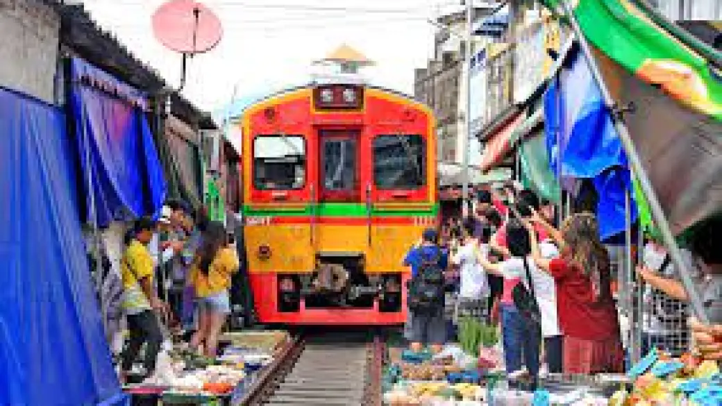 Bangkok – Mercato galleggiante di Damnoen Saduak – Bangkok