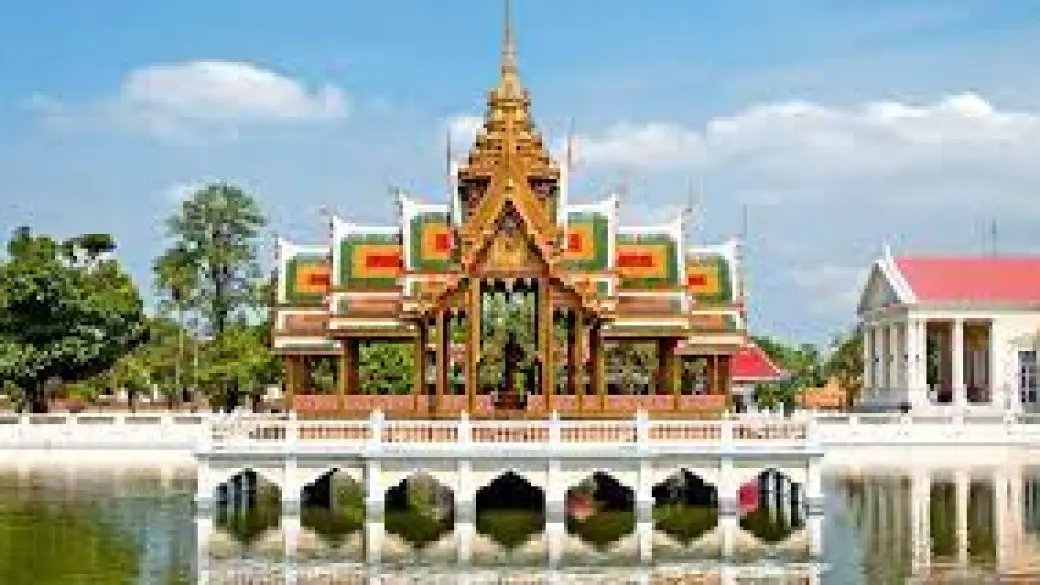 Bangkok – Parco storico di Ayutthaya - Treno notturno per Chiang Mai