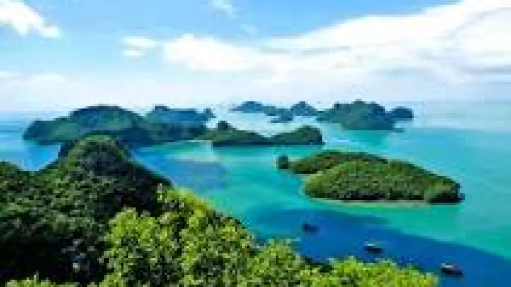 Koh Samui – Parco Marino Nazionale di Angthong Tour collettivo in motoscafo con guida parlante inglese