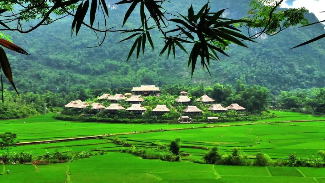 Hanoi - Mai Chau