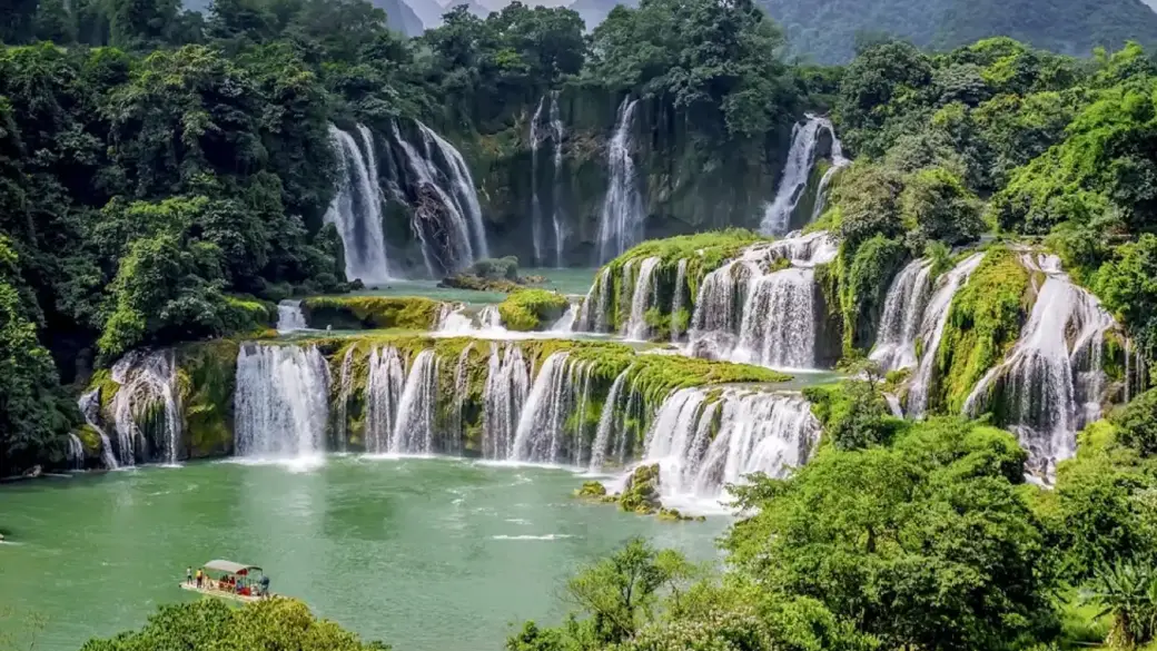 Cao Bang – Cascate di Ban Gioc – Grotta di Nguom Ngao – Cao Bang