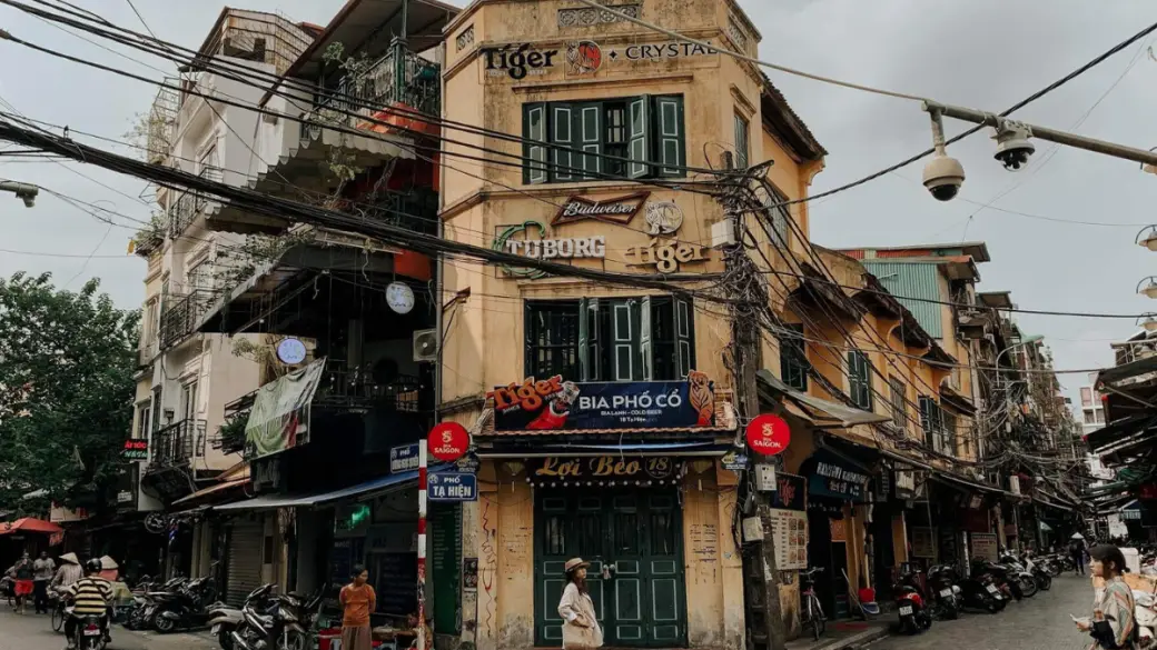 Arrivo ad Hanoi