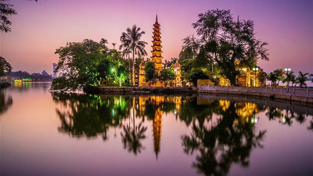 Mezza giornata tour della città ad Hanoi