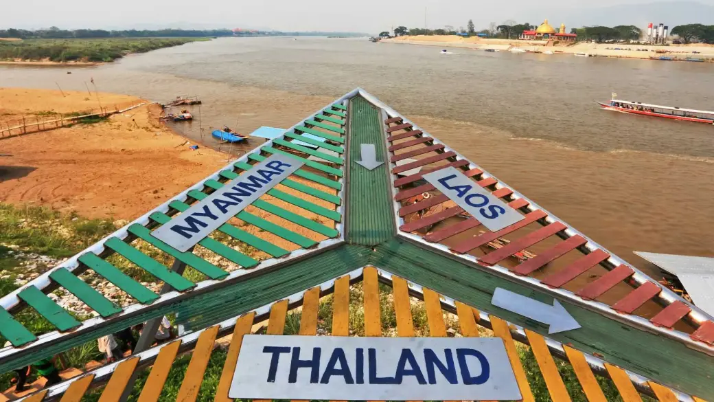 Chiang Rai - Doi Mae Salong - Triangolo d'Oro - Chiang Saen
