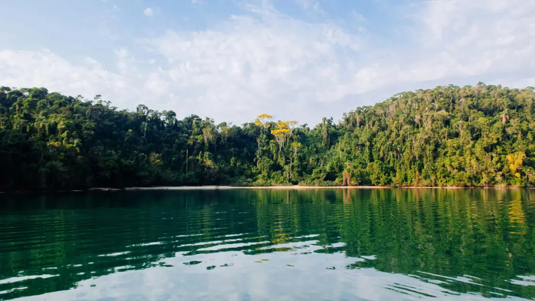 Khao Sok - Lago di Cheow Lan - Khao Sok Tour di gruppo con guida parlante inglese