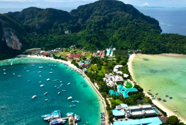 Krabi - Escursione a Phi Phi Island e Bamboo Island in speedboat - Krabi (B/L) Tour di gruppo con guida parlante inglese