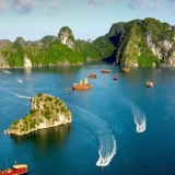 Tour Vietnam 25 Giorni: Dal Mekong alle Montagne del Nord