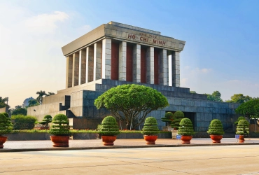 Arrivo ad Hanoi (-)
